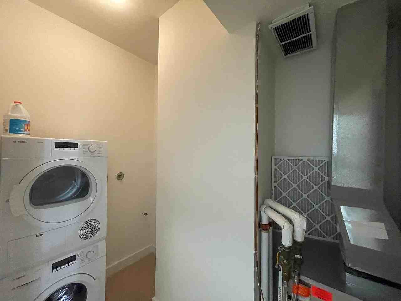 90 Bay Street Lndg - Photo 7 of 8