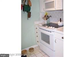 3500 39th St Nw #B668 - Photo 3 of 20