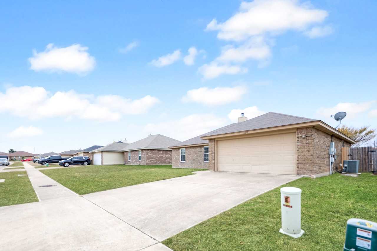 3606 Ida Dr - Photo 3 of 22