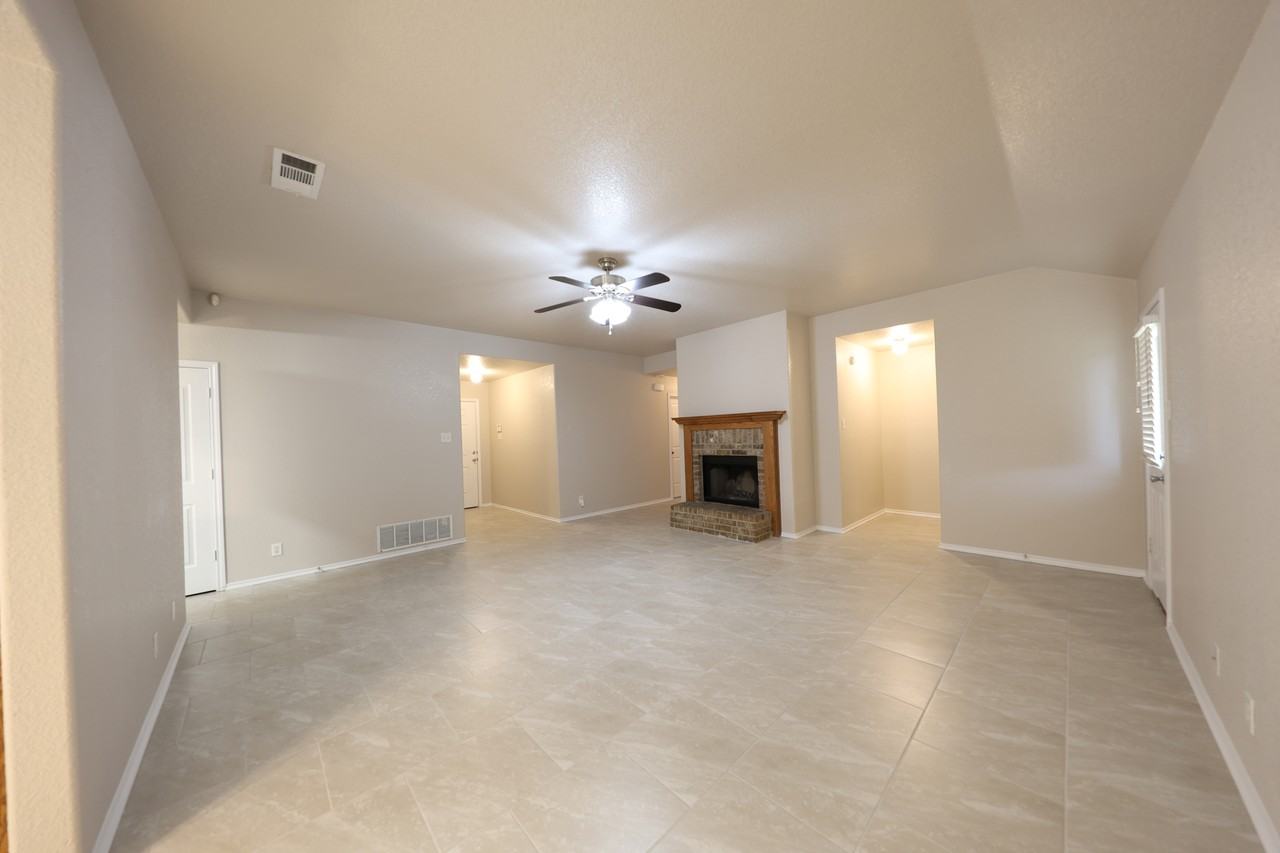 3606 Ida Dr - Photo 7 of 22