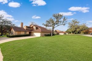 featured image of 1500 Lake Rd