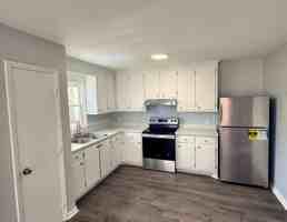featured image of 1005 Cole St #B
