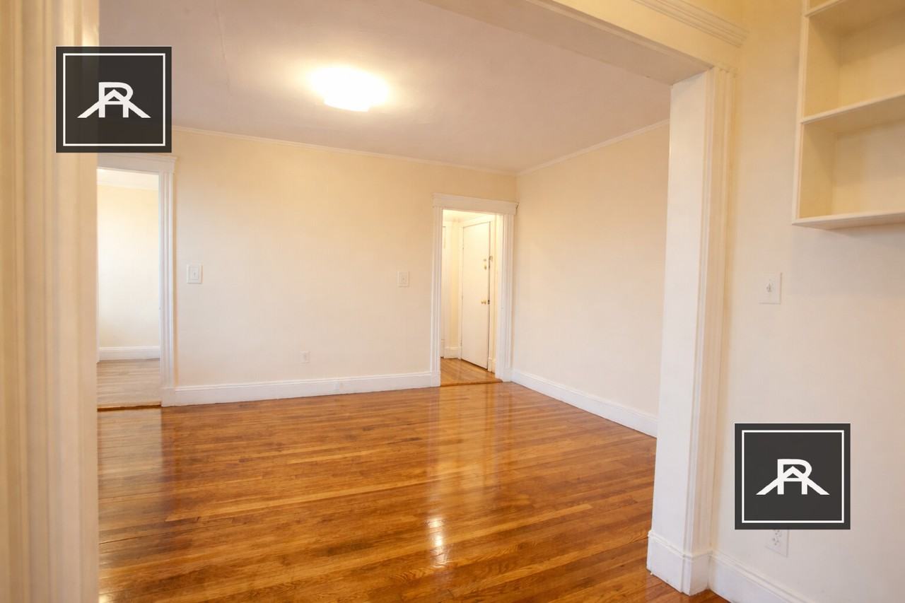 24 Quint Ave #55 - Photo 4 of 7