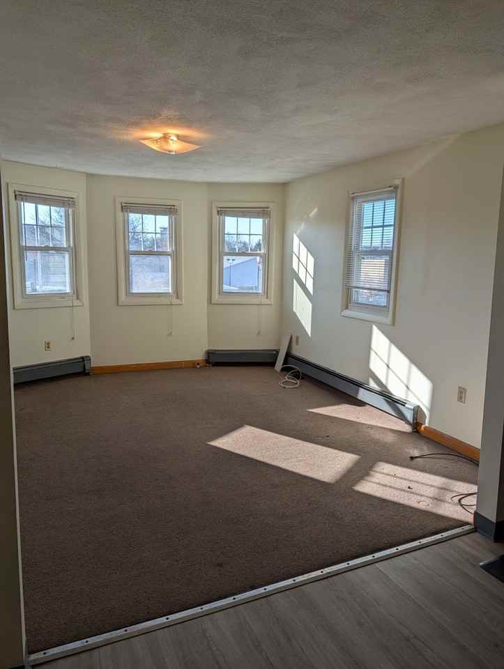 569 Somerville Ave #5