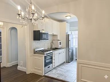 20 Chestnut St #205 - Photo 2 of 8