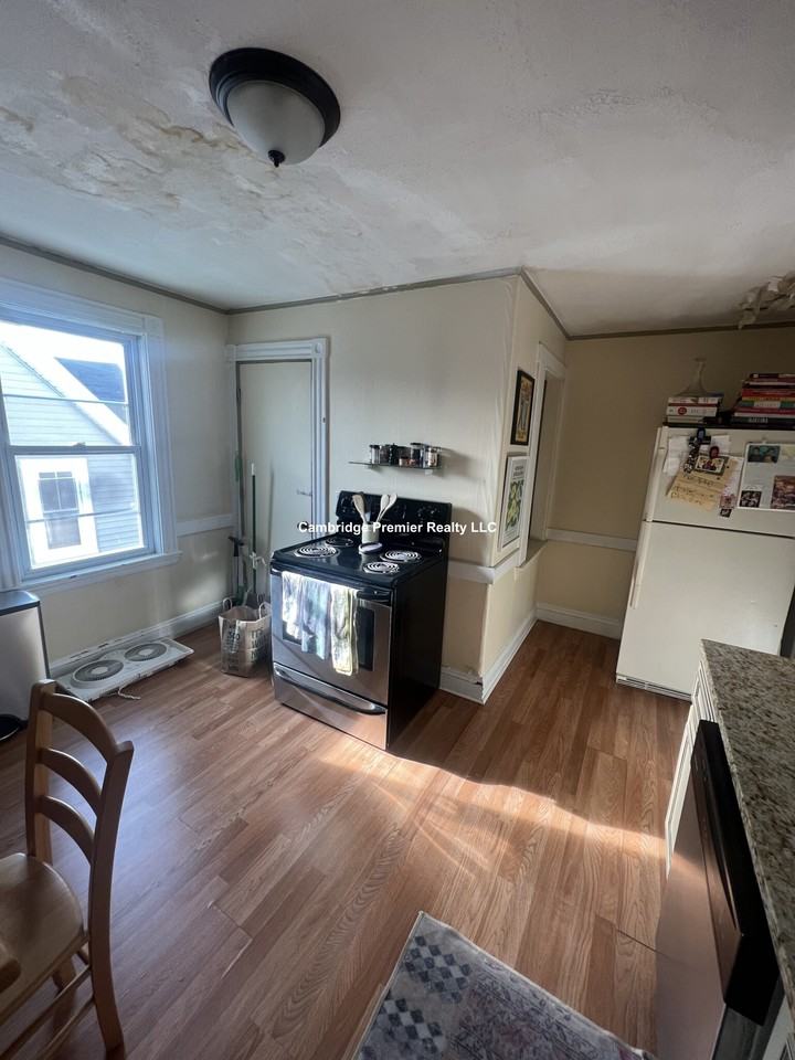 Charnwood Rd #3 - Photo 2 of 26