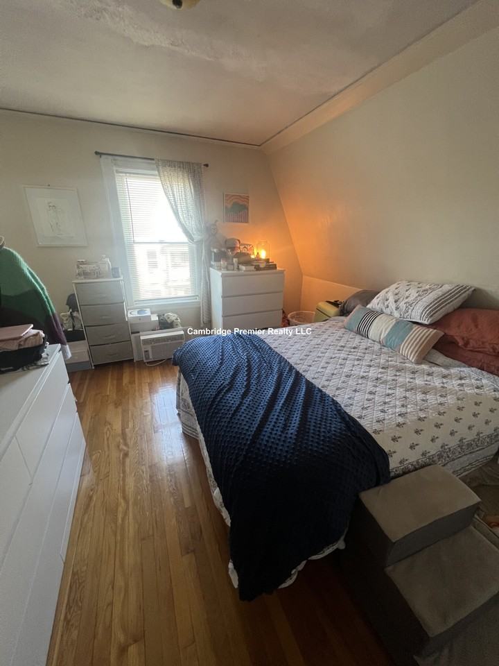 Charnwood Rd #3 - Photo 5 of 26