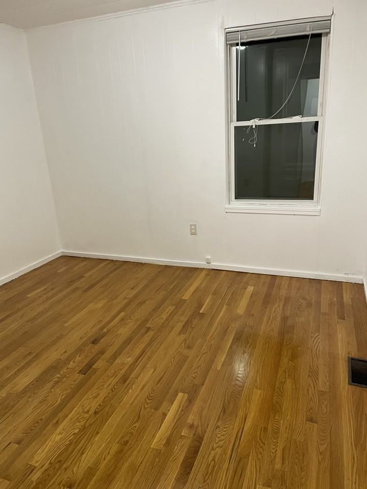 14 Boston St #1 - Photo 7 of 10