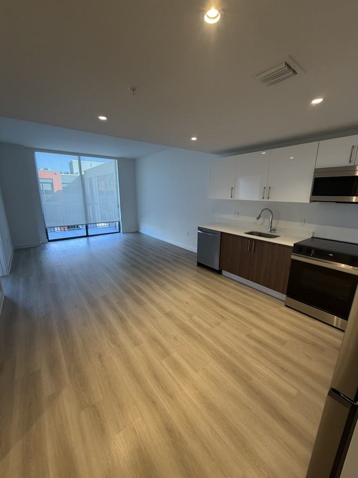 3840 Nw 7th St #275 - Photo 2 of 8