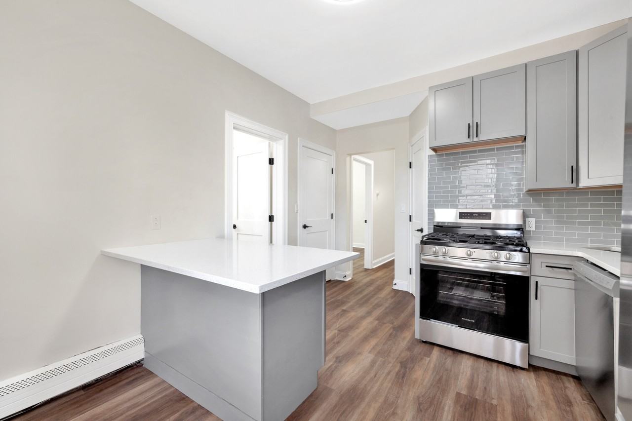 16 O St #2 - Photo 6 of 20