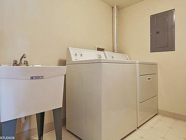 12799 Saint Andrews Ct - Photo 6 of 11