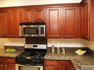 14242 Burbank Blvd #203 - Photo 2 of 13