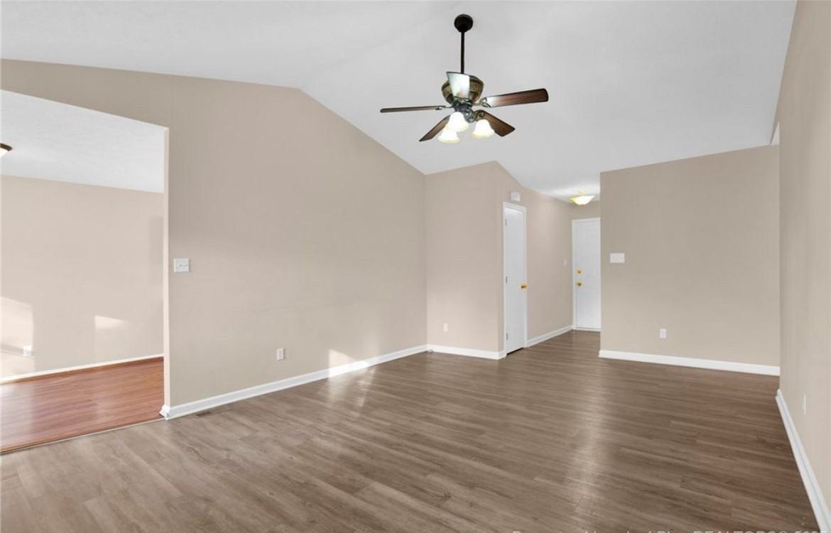 1332 Oak Knolls Dr #NA - Photo 5 of 25