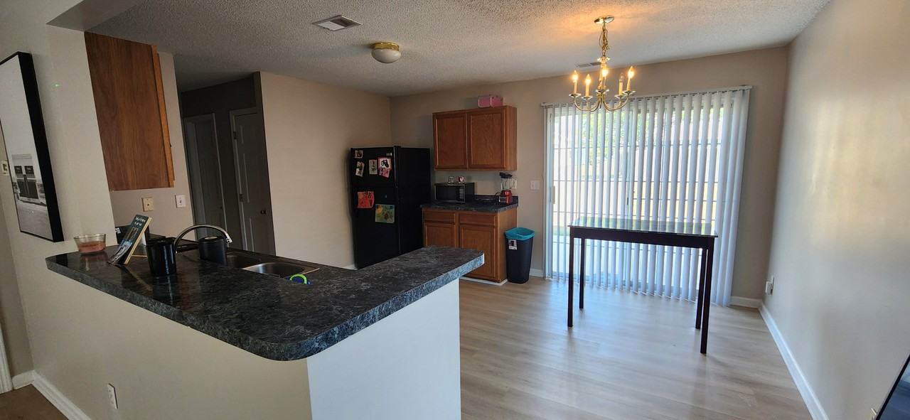 1113 Waverly Place Dr #NA - Photo 3 of 22