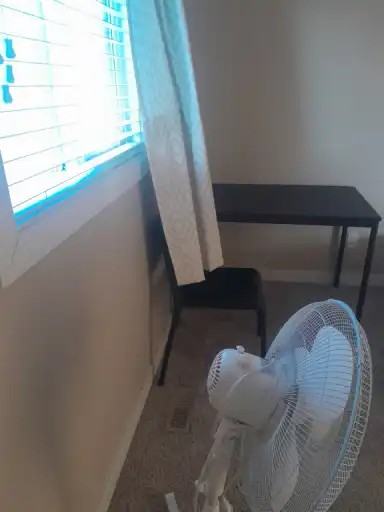 11612 18 Ave Sw #11612 - Photo 3 of 9