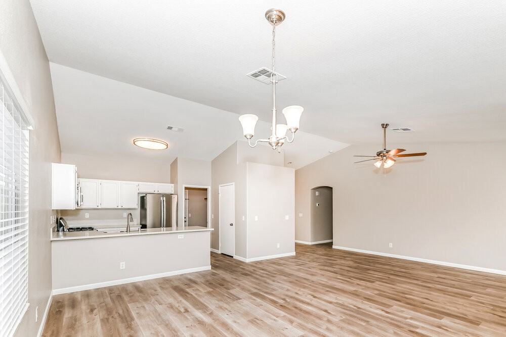 5025 Vista Del Rancho Way - Photo 5 of 16