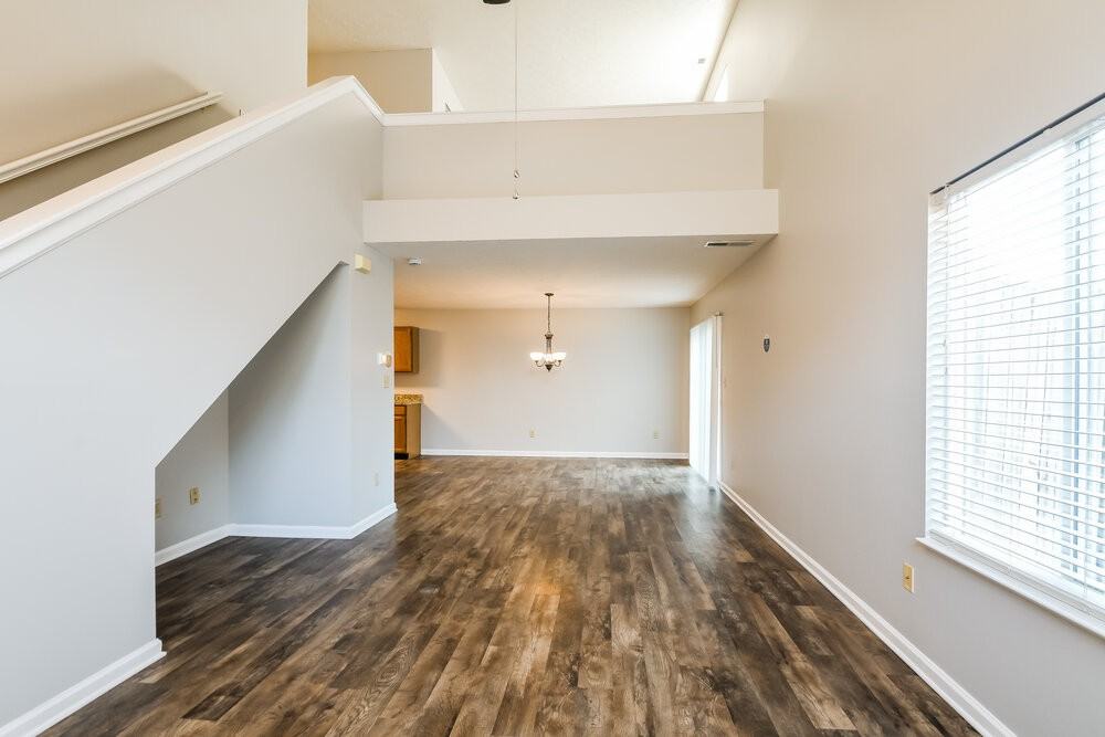 9875 Worthington Blvd - Photo 6 of 17