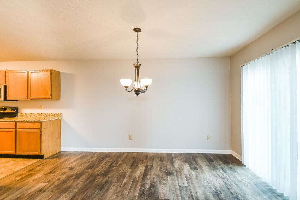 9875 Worthington Blvd - Photo 7 of 17