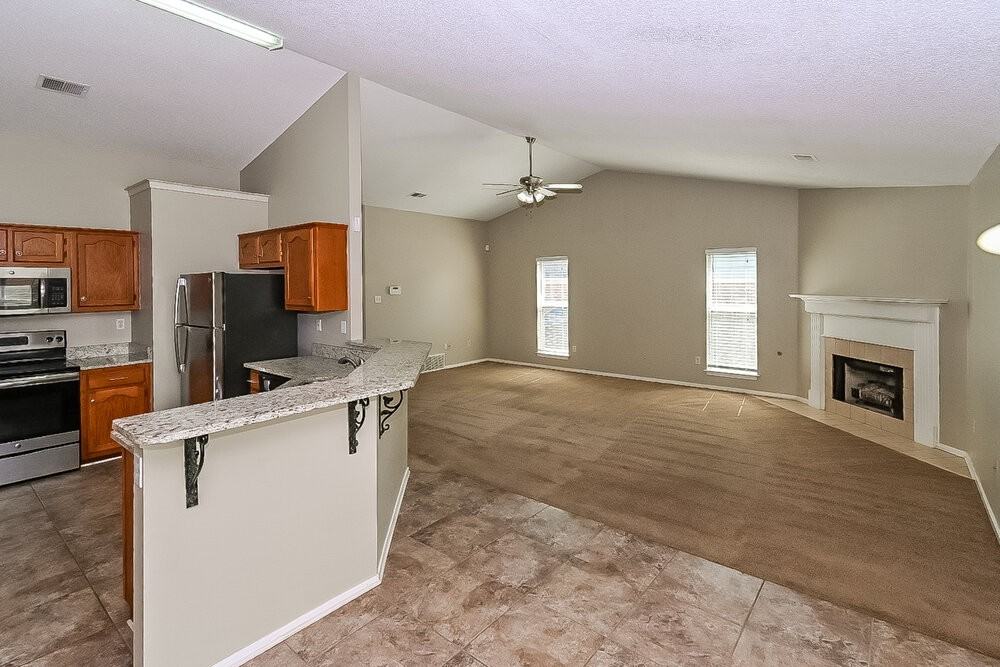 9161 Preakness Dr - Photo 6 of 25