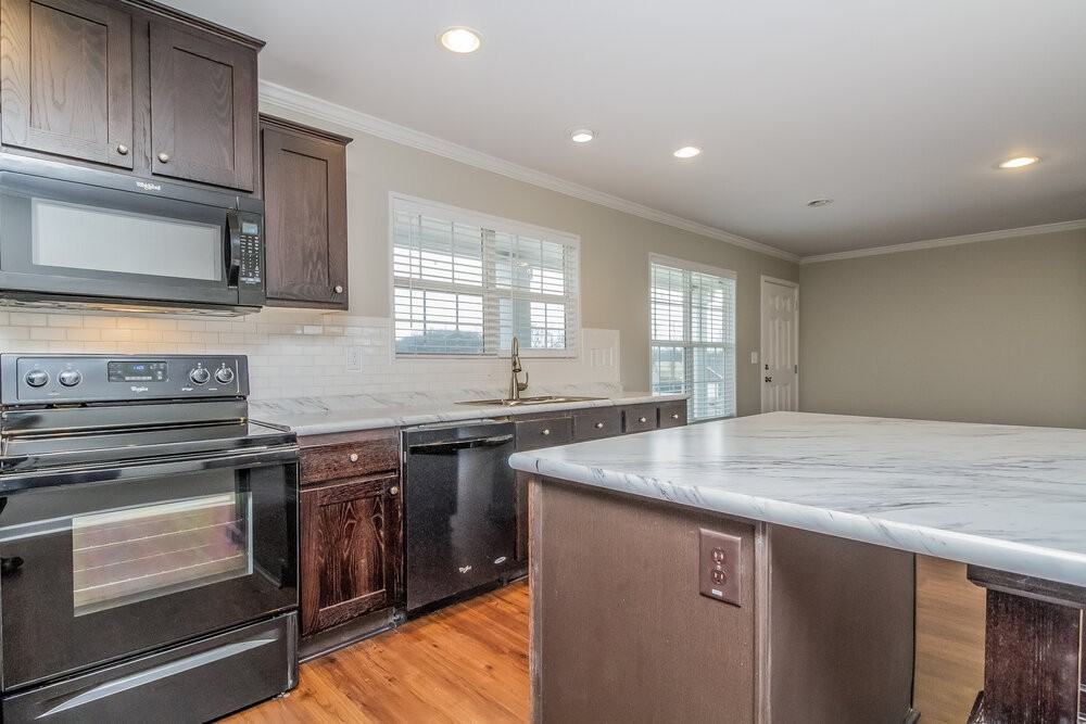 2003 Vancroft Cir - Photo 6 of 15