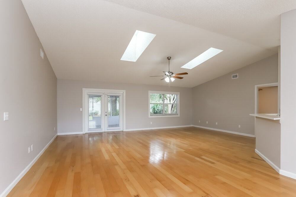 1708 Larabie Ct - Photo 4 of 16