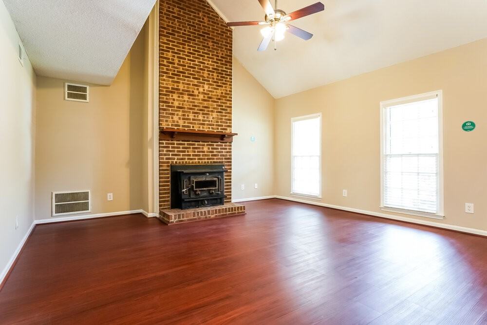 2805 Fernhurst Ct - Photo 4 of 17