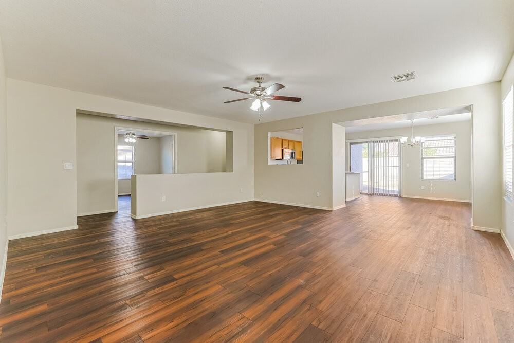 8442 E Navarro Cir - Photo 3 of 16