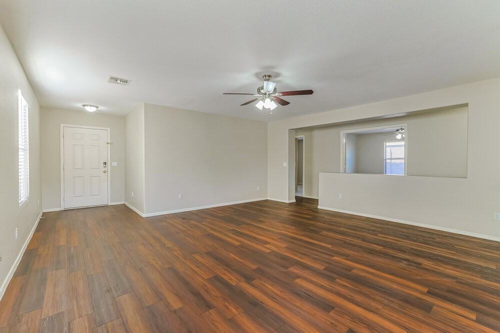 8442 E Navarro Cir - Photo 4 of 16