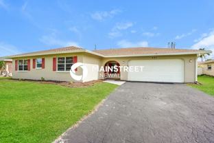 605 Se 35th St - Photo 1 of 1