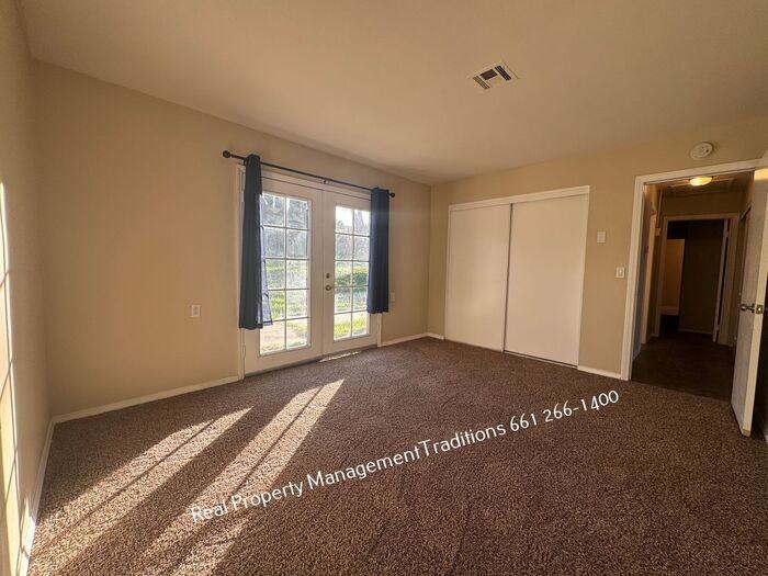 4732 W Avenue L13 #13 - Photo 4 of 18