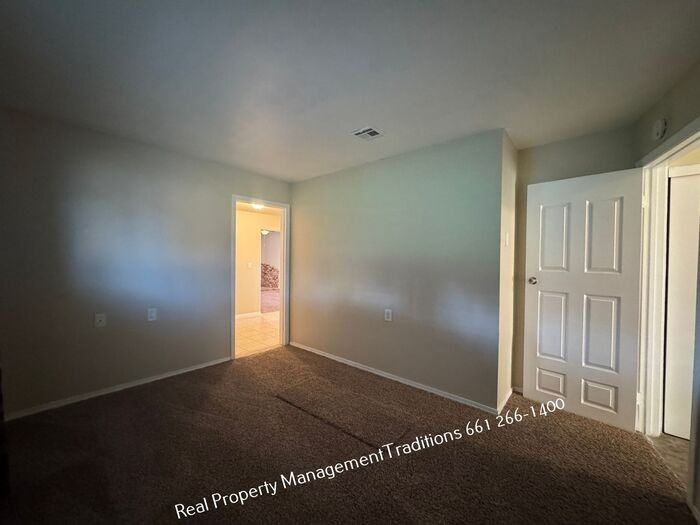 4732 W Avenue L13 #13 - Photo 7 of 18