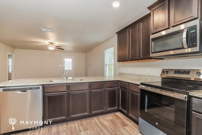 7339 Aaron Jordan Dr - Photo 7 of 12