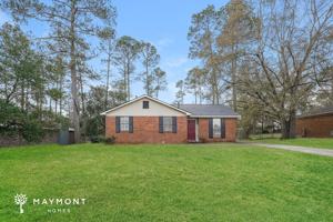 featured image of 4331 Parkwood Dr