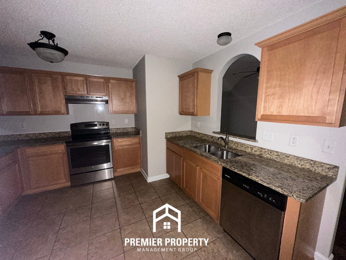 9292 Acadia Pl - Photo 6 of 21