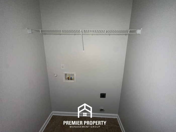 9292 Acadia Pl - Photo 7 of 21