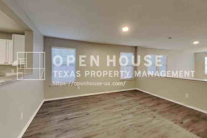 1507 Sienna Dr - Photo 4 of 20