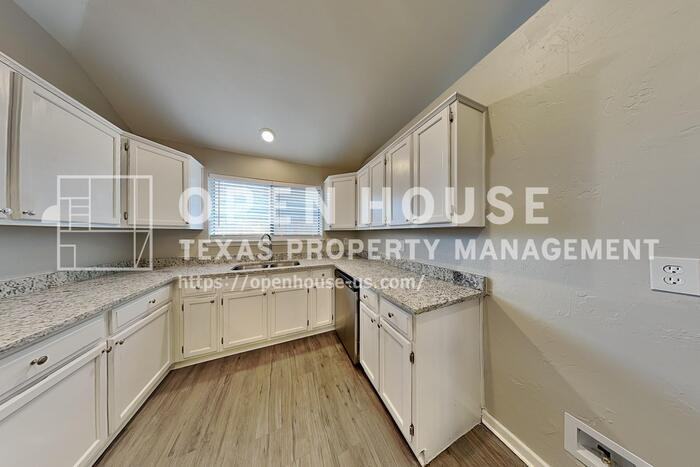 608 Ironwood Dr - Photo 7 of 20