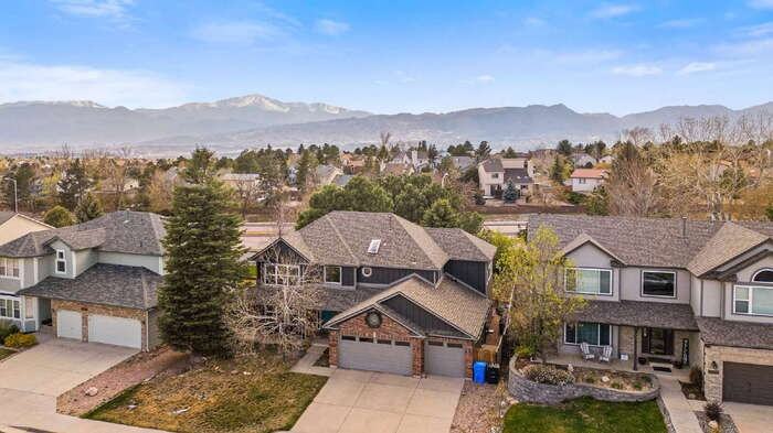 8112 Old Exchange Dr - Photo 7 of 49