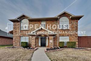 featured image of 1102 Hall Dr