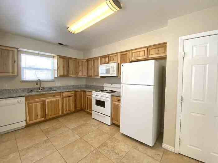 89 Arizona Sunset Rd Ne - Photo 6 of 24