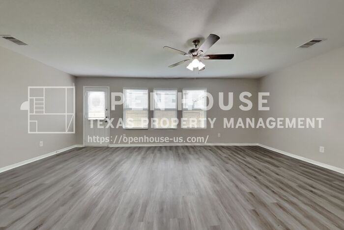 16802 Accolade Way - Photo 4 of 23