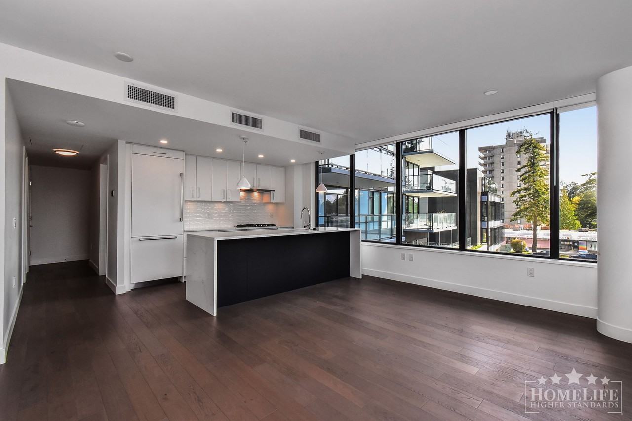 1588 Johnston Rd - Photo 3 of 16