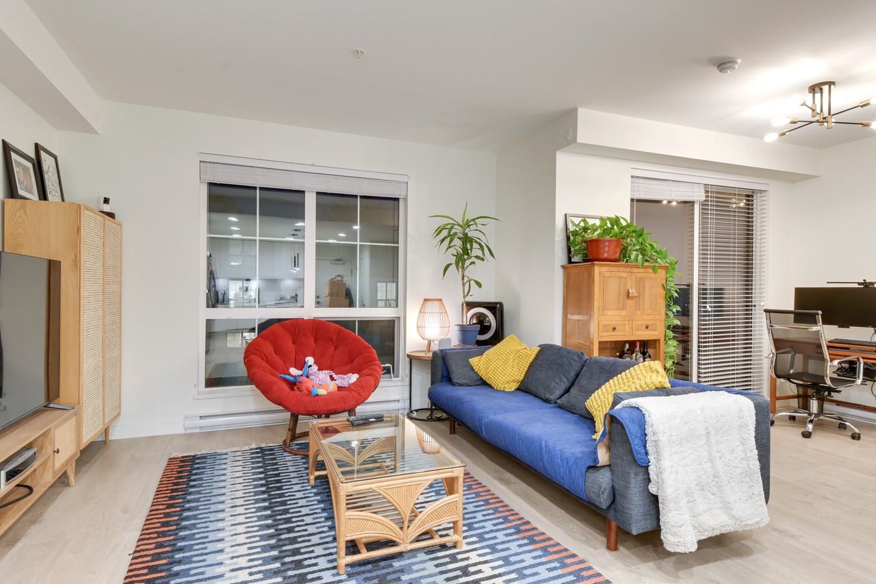 20018 83a Ave - Photo 4 of 14