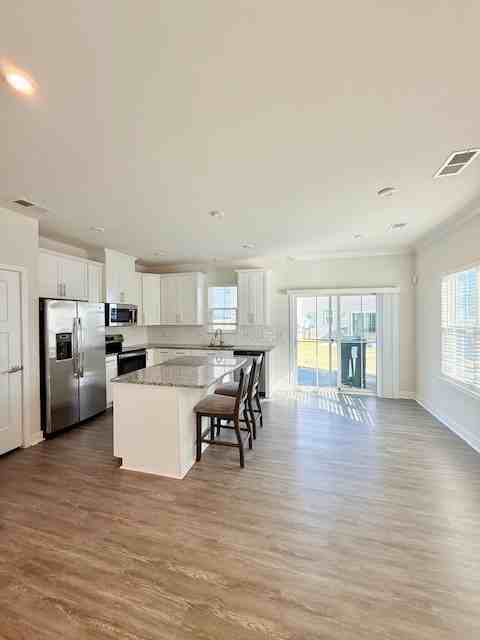 208 Clearwood Dr #1 - Photo 2 of 11