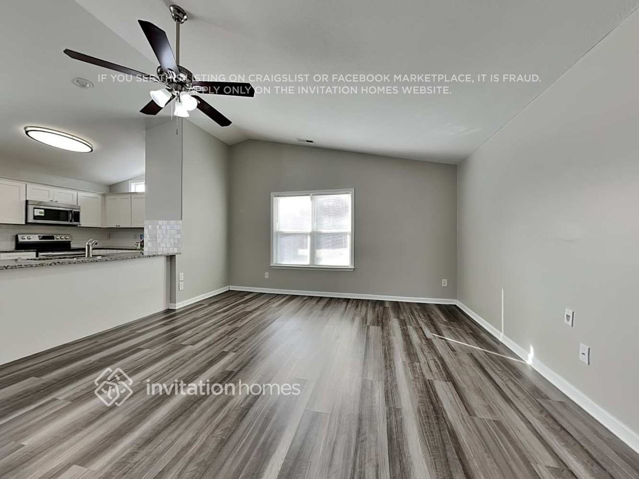 107 Sampson Ct - Photo 3 of 18