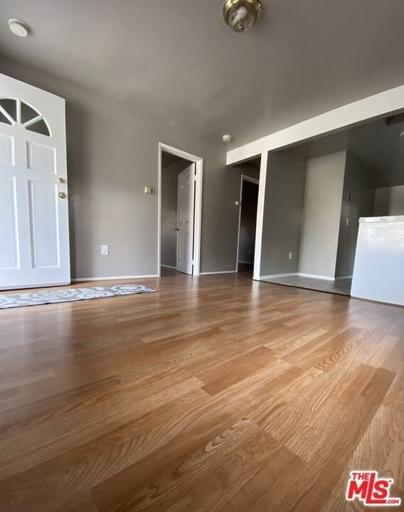 2734 W 15th St - Photo 4 of 13