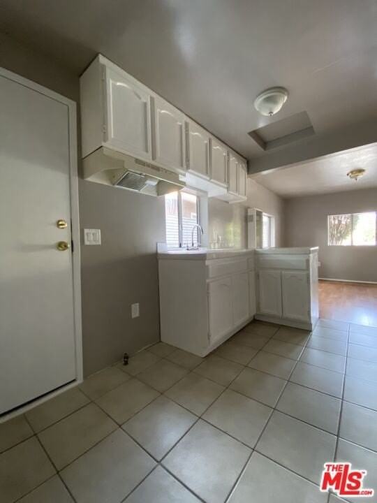 2734 W 15th St - Photo 6 of 13