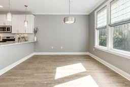 45 Hatton Ct - Photo 4 of 40