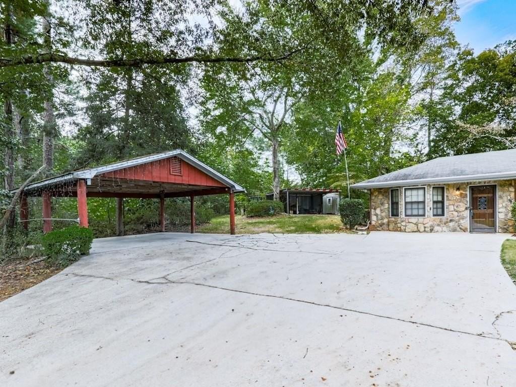 5480 Burgess Dr Sw - Photo 3 of 40