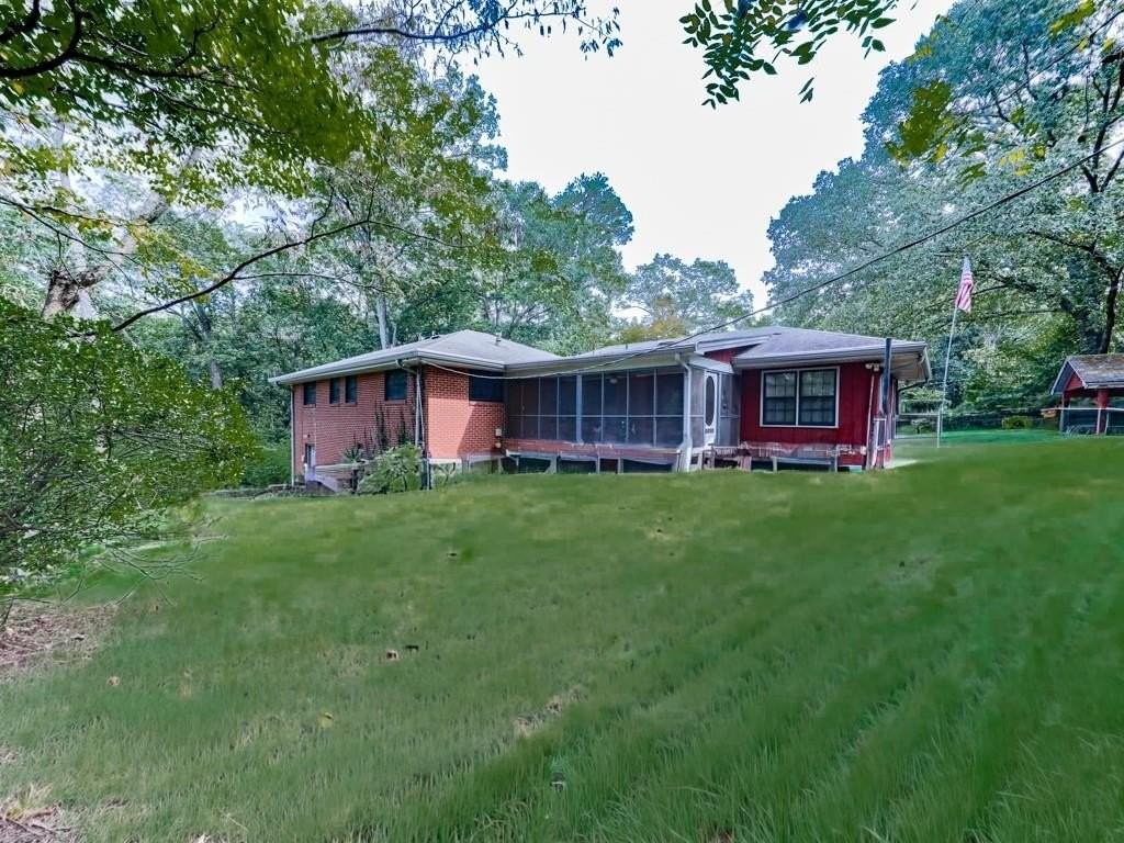 5480 Burgess Dr Sw - Photo 6 of 40